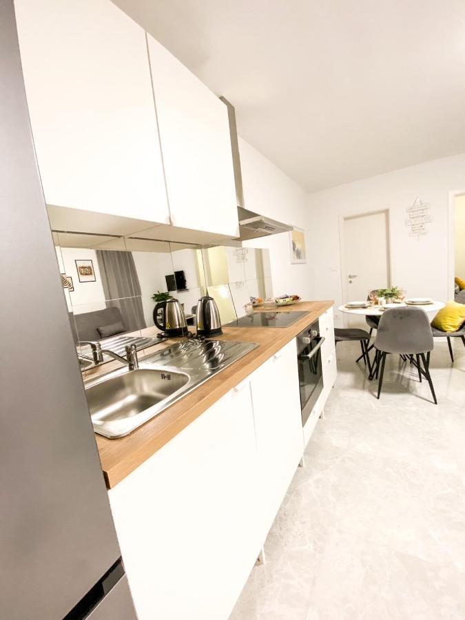Olea Apartments Pobegi Eksteriør billede